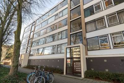 Woning Burgemeester Caan van Necklaan 203 Leidschendam