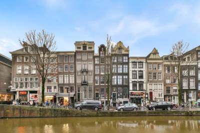 Woning Oudezijds Voorburgwal 43D Amsterdam