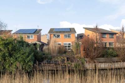 Woning Verzetslaan 10 Warmenhuizen