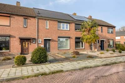 Woning Anna van Saksenstraat 6 Weert