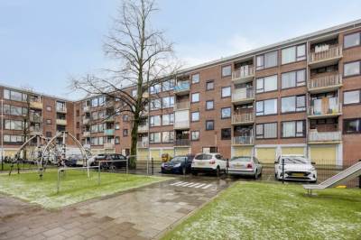 Woning Lou Jansenplein 552 Amsterdam
