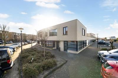 Woning Slangekruid 145 Monster