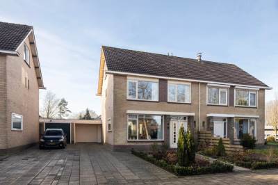 Woning Wythústerwei 18 Stiens