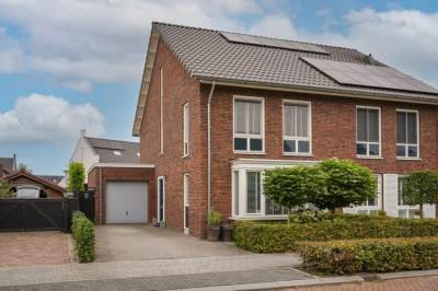Woning Hooge Veld 33 Rhenoy