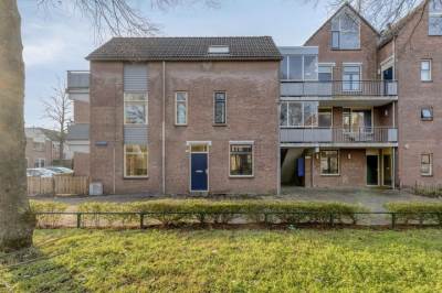 Woning Aarhuispad 26 Rotterdam