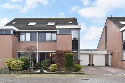 Woning Van der Does de Willeboisstraat 9 Wateringen