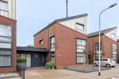 Woning Spaarnwoudelaan 18 Tilburg