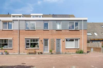 Woning Dokter van der Windhof 26 Aarlanderveen