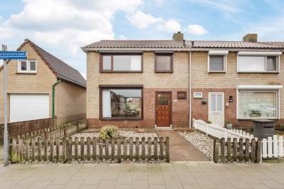 Woning Vierambachtenstraat 42 Hulst