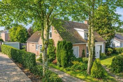 Woning Karel de Grotelaan 84 Bergen (NH)