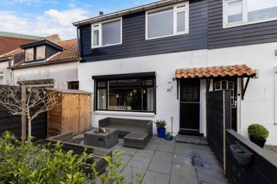 Woning Arent van Lierstraat 30B Puttershoek