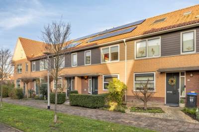Woning Uiterwaard 18 Hendrik-Ido-Ambacht