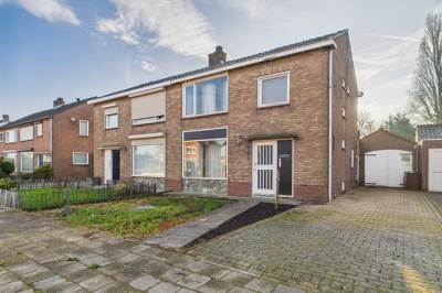 Woning Julianalaan 20 Hulst