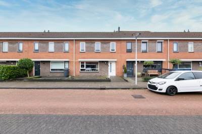 Woning Legatostraat 8 Hellevoetsluis