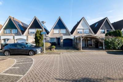 Woning Willem van der Zaanstraat 16 Hellevoetsluis