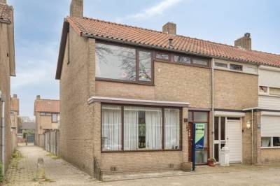 Woning van Aitzemastraat 13 Eindhoven