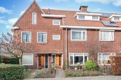 Woning Pastoor van Leeuwenstraat 82 Helmond