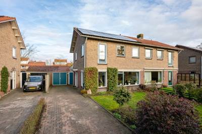 Woning Burgemeester de Beaufortweg 57 Leusden