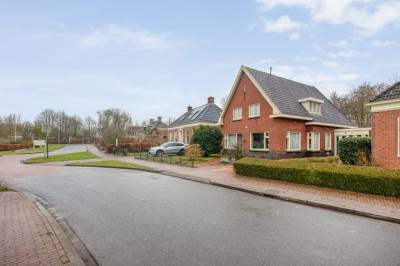 Woning Burg van Barneveldweg 15 Aduard