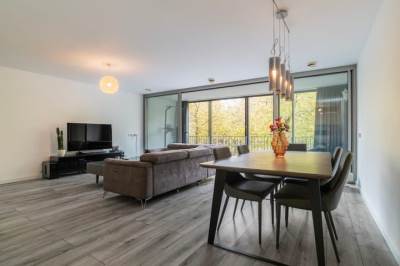 Woning Laan op Zuid 850 Rotterdam