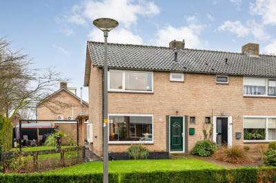 Woning Van Bemmelstraat 31 Borne