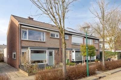 Woning van Egmondstraat 8 Grave