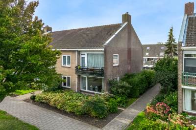 Woning Populierenlaan 48 Uitgeest