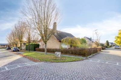 Woning Vincent van Goghstraat 1 Schoondijke