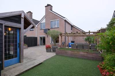 Woning Klavergriend 77B Almere