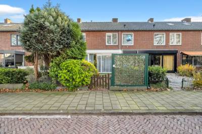 Woning IJtochtkade 146 Zwanenburg