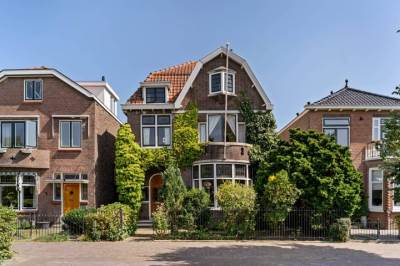 Woning Burgemeester de Bruïnelaan 18 Zwijndrecht