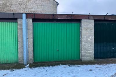 Garage Zwaluwstraat 11K Bleskensgraaf ca