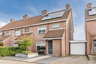 Woning Pastoor v.d. Venstraat 24 Helmond