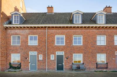 Woning Frederik Hendrik wal 3 Geertruidenberg