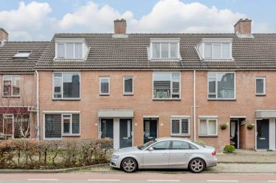 Woning Paardebloem 18 Zwaag