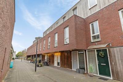 Woning Tjeukemeerhof 4 Amsterdam