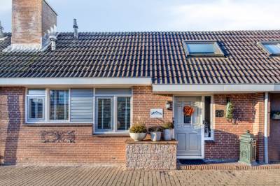 Woning Klokketuin 35 Zwaag