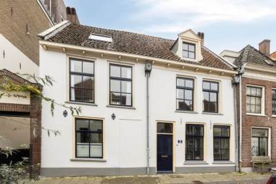 Woning Boven Nieuwstraat 12 Kampen
