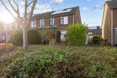 Woning De Hazelaar 13 Bedum