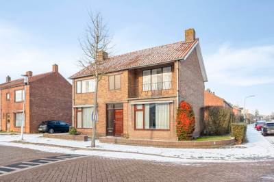 Woning Westdam 56 Sas van Gent