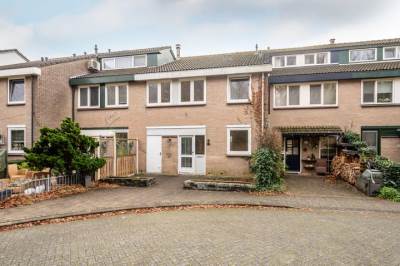 Woning Karveel 4990 Lelystad