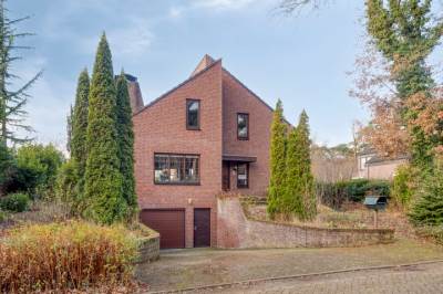 Woning Dennenlaan 4 Heijen