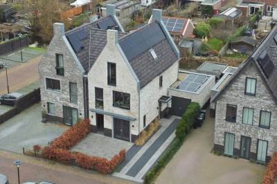 Woning Meeroever 28 Hillegom