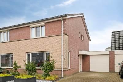 Woning De Iep 6 Budel