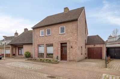 Woning Zonnedauw 4 Oost West en Middelbeers