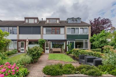 Woning M.Dotingalaan 32 Weesp