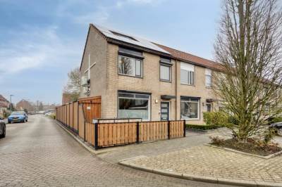 Woning Pimpelmees 32 Sommelsdijk