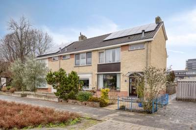 Woning Acaciastraat 12 Spijkenisse