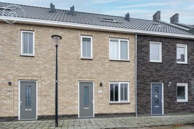 Woning De Redoute 12 Stad aan 't Haringvliet