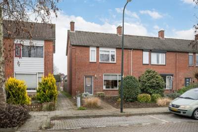 Woning Albert Schweitzerstraat 37 Sint-Maartensdijk